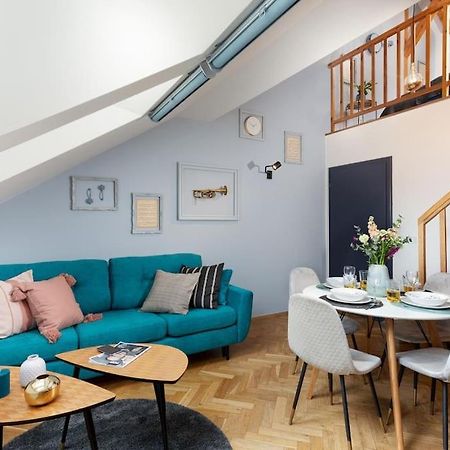 Utulny Apartman Blizko Centra Prahy Appartement Praag Buitenkant foto