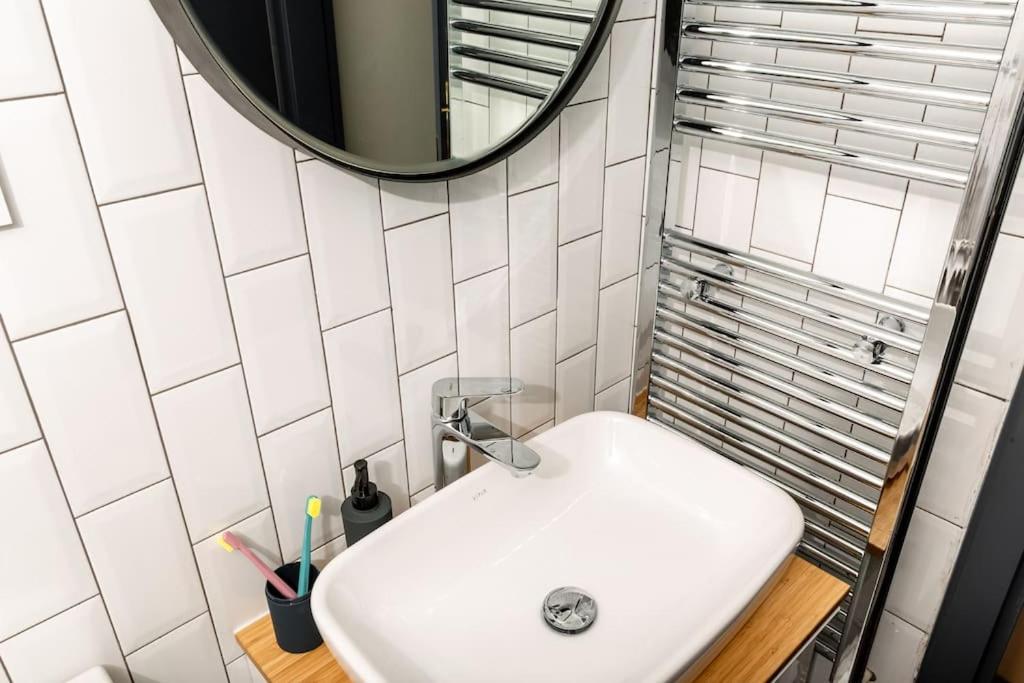 Utulny Apartman Blizko Centra Prahy Appartement Praag Buitenkant foto